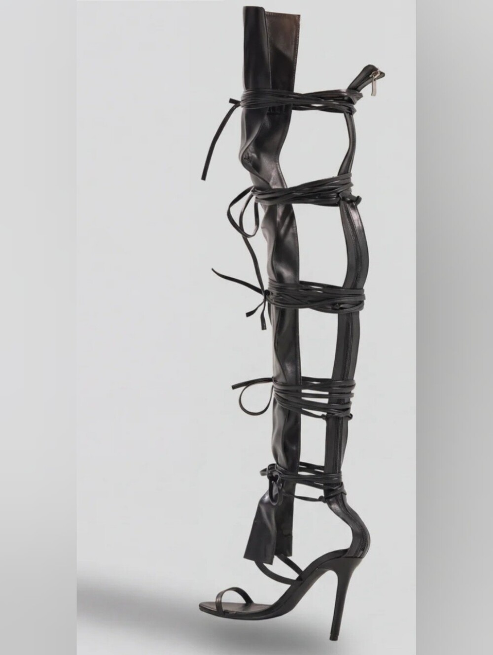 Azalea Wang Kristine Black Strappy Upper Gladiator Sandal Size 9